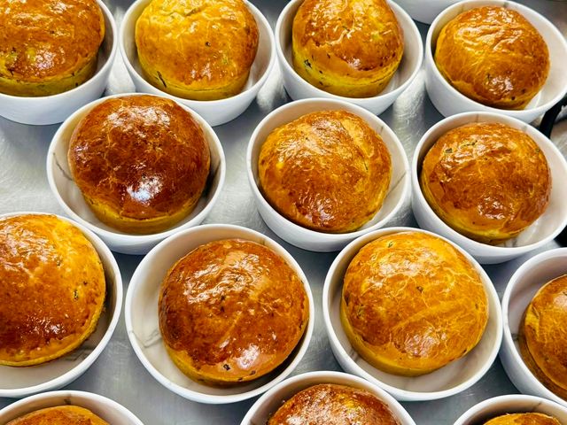 Lay 4 sens Notre brioche d'accueil